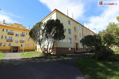 Praktický dispozičně dobře řešený b