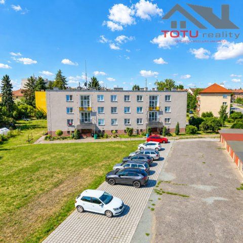 Prodej bytu 3+1 s balkonem, 73 m2, ul. Máchova,