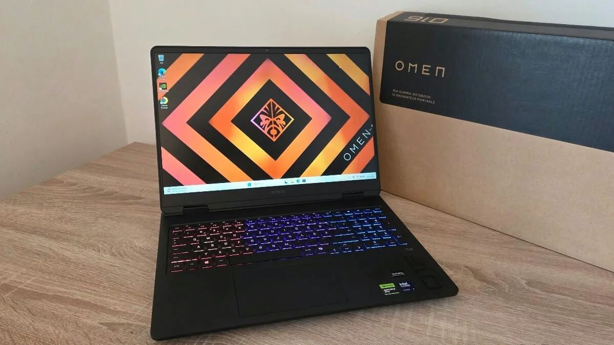 HP Omen 16 (Core 7 255H, 24 GB RAM, 1 TB SSD, RTX 5060)