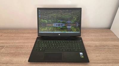 HP Pavilion Gaming 15 (i5-8300H, GTX 1050 Ti, 16/512 GB)