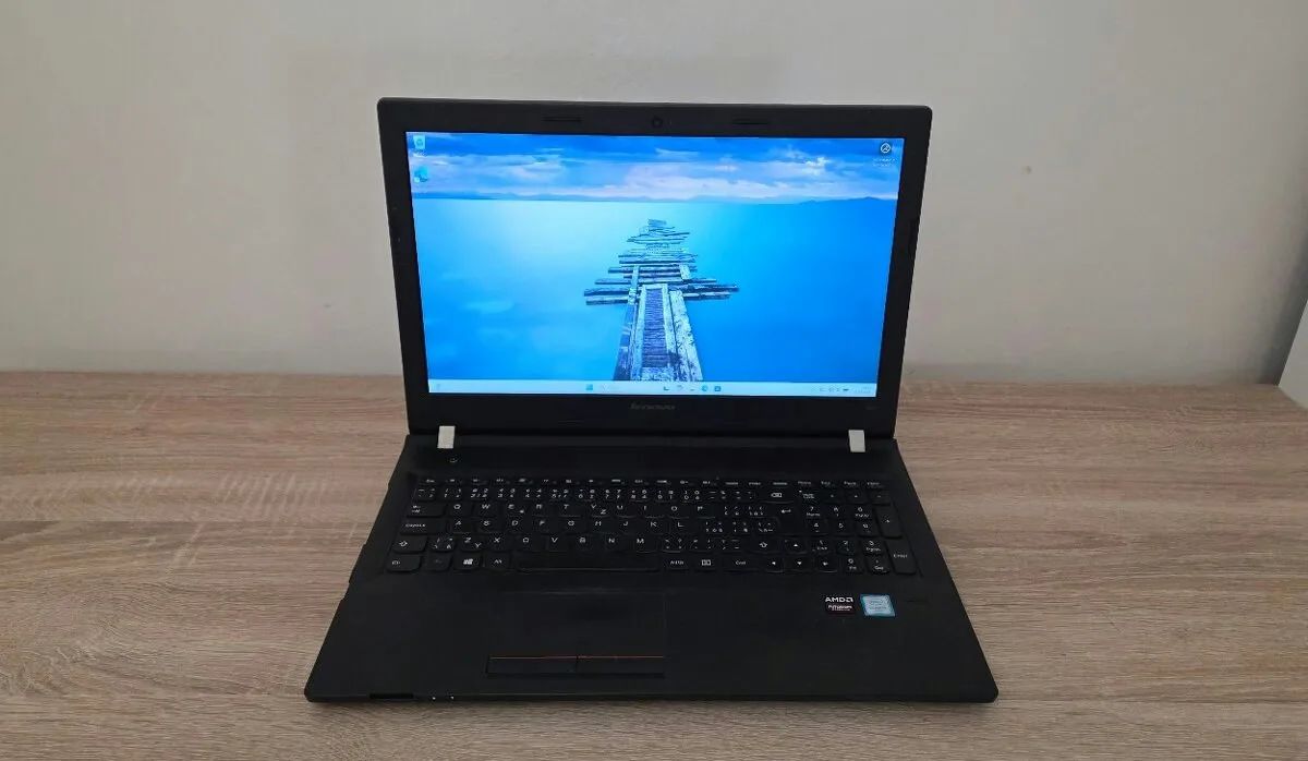 Lenovo E51-80 (i5-6200U, 8 GB RAM, 120 GB SSD, R5 M330)