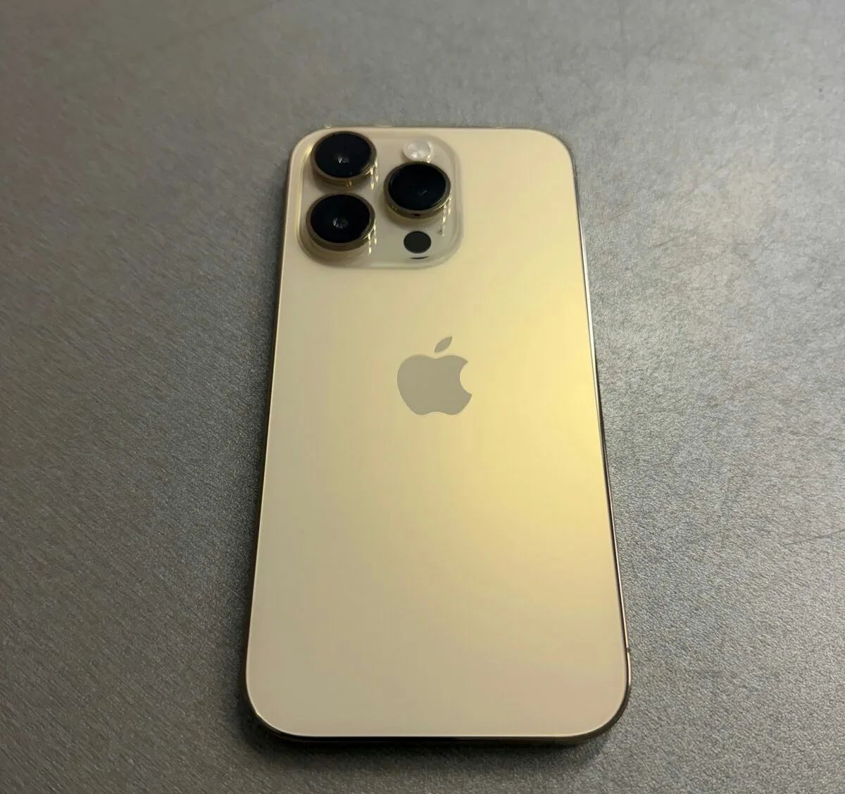 iPhone 14 Pro 256GB zlatý, jako nový bez škrábance, záruka