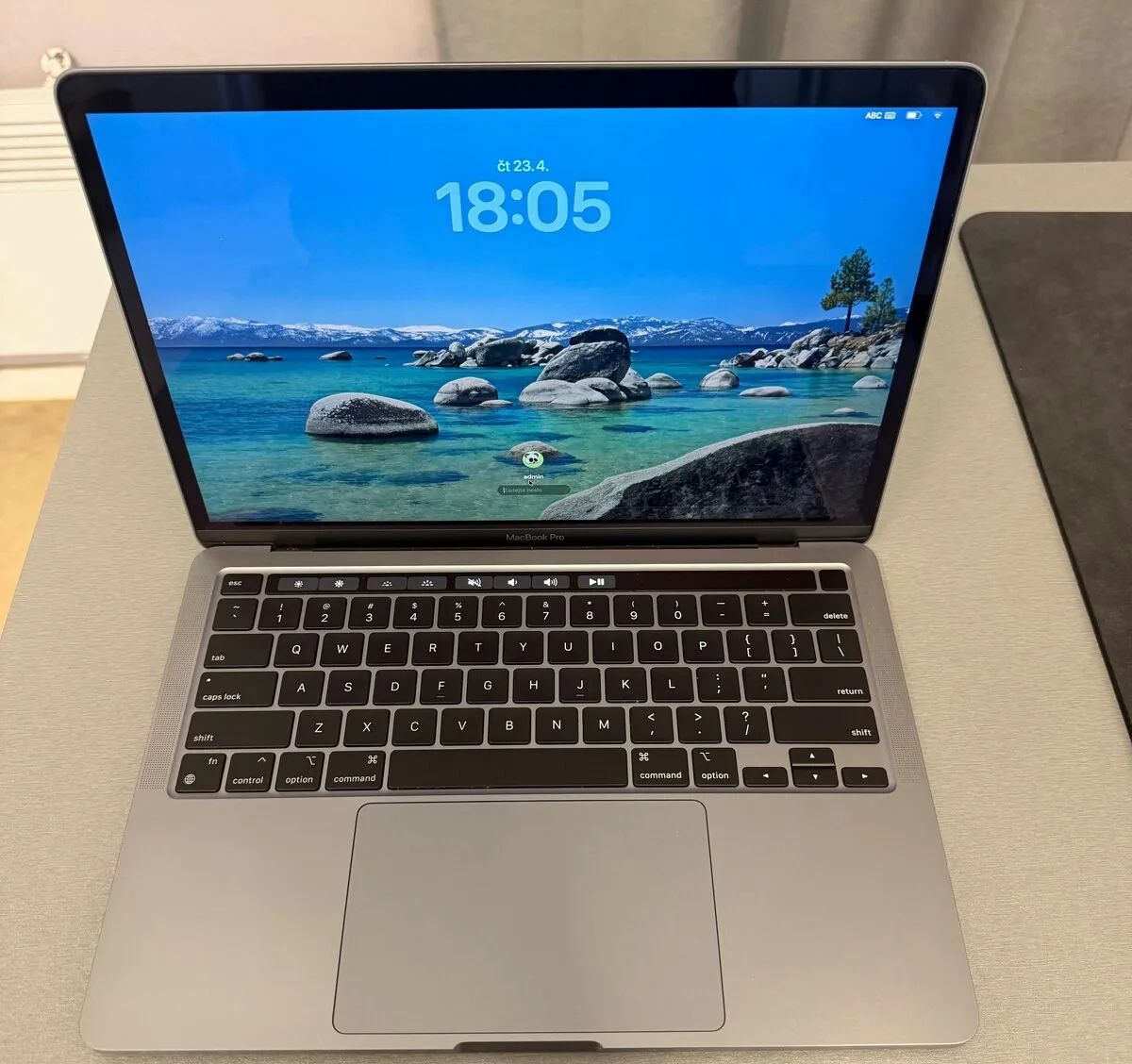 MacBook Pro M1 (2021) 13” / 512GB / 16GB / rok záruka