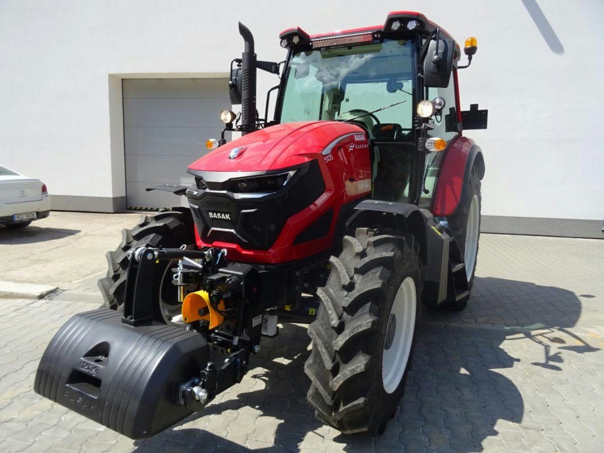 Basak 5105 s PTO, 80, r.v. 2025, barva červená,