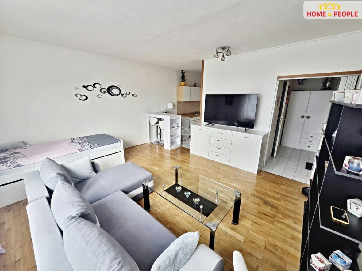 Pronájem bytu 1+kk Brno, ul. Hochma