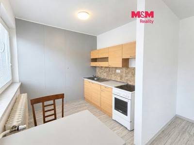 Pronájem bytu 1+kk, 32 m², Hradec Králové, ul. Sušilova