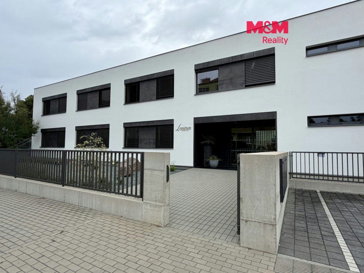 Pronájem kanceláře, 12 m², Pardubice, ul. Jiráskova