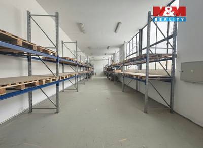 Sklad 500 m², Dubí, ul. Tovární