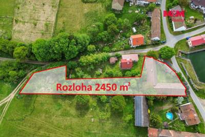 Prodej zemědělské usedlosti 2450 m², Neurazy - Soběsuky