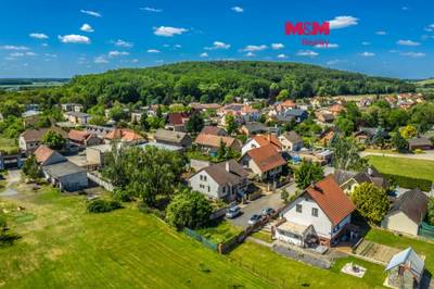 Prodej rodinného domu, 135 m², Semice