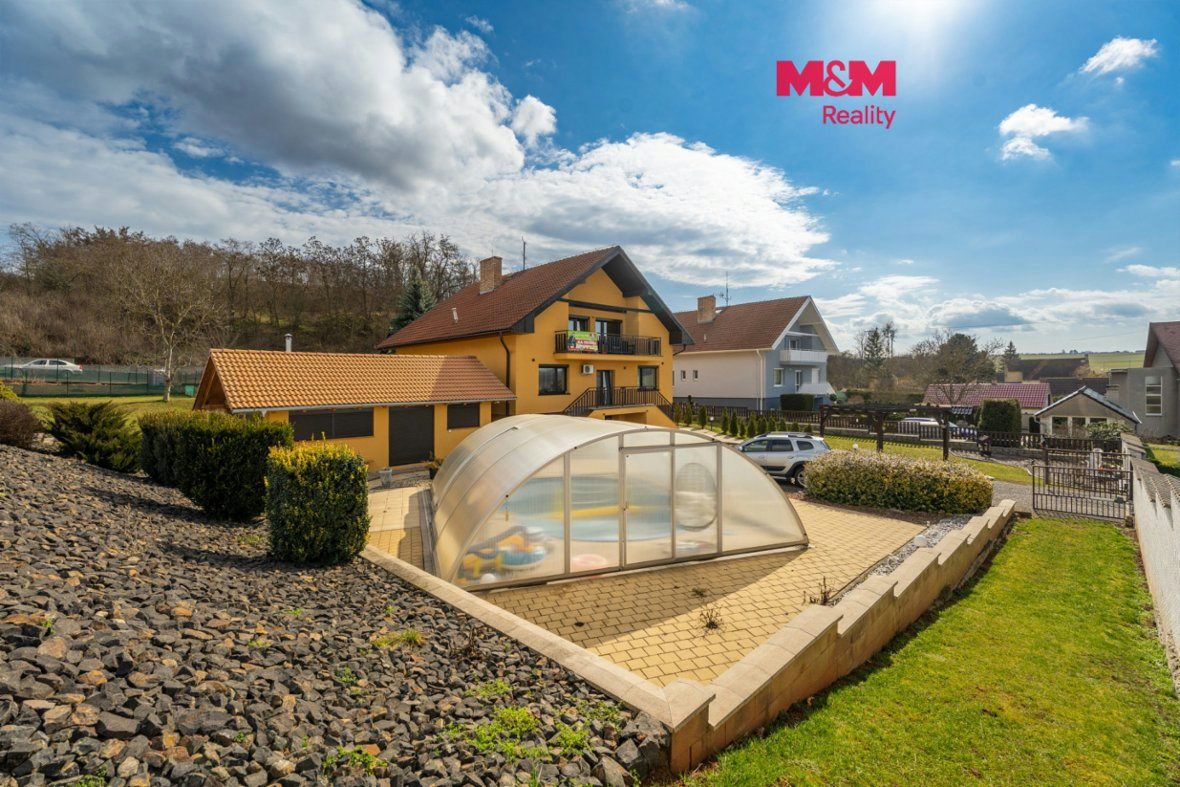 Prodej rodinného domu, 280 m², Očihov