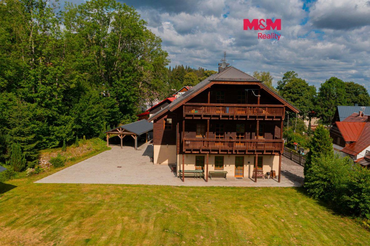 Prodej hotelu, penzionu, 910 m², Železná Ruda- Hojsova Stráž