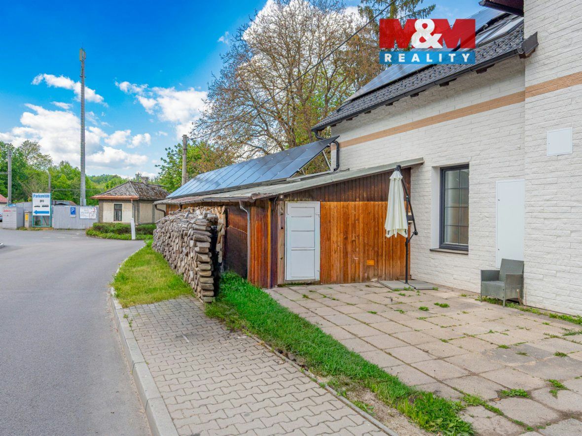 Pronájem obchod a služby, 64 m²