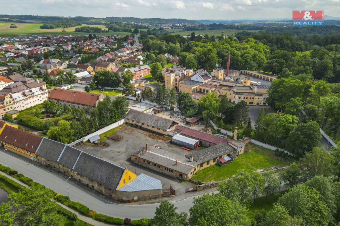 Výr. objekt 1564 m², Chodová Planá