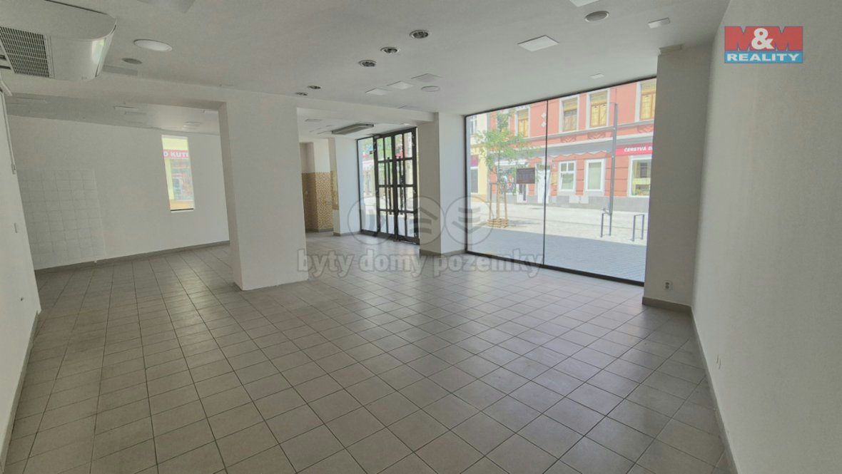 Pronájem obchod a služby, 121 m², Kladno, ul. Komenského