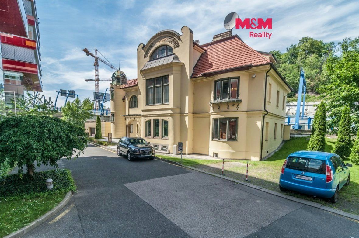 Prodej, administrativní budova, Praha 5 - Smíchov