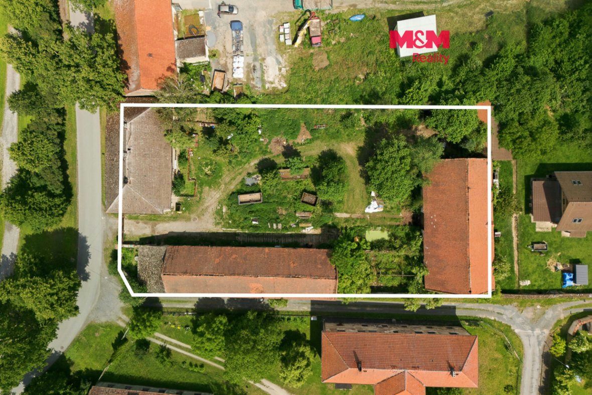 Prodej zemědělského objektu, 255 m², pozemek 3 160 m², Běleč