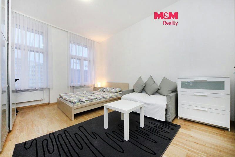 Prodej dvou bytu 1+kk, 63 m², Praha, ul. Plzeňská