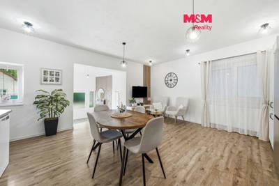Prodej rodinného domu, 180 m², Malíkov