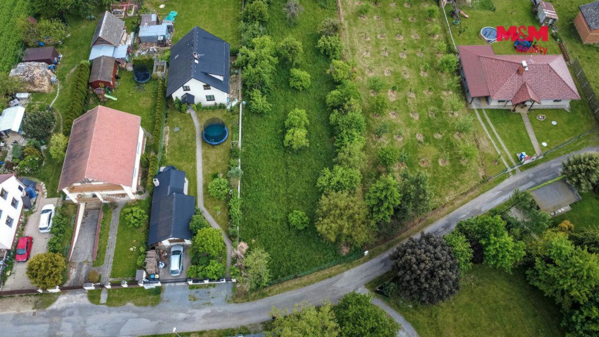 Prodej pozemku k bydlení, 1241 m², Velký Újezd