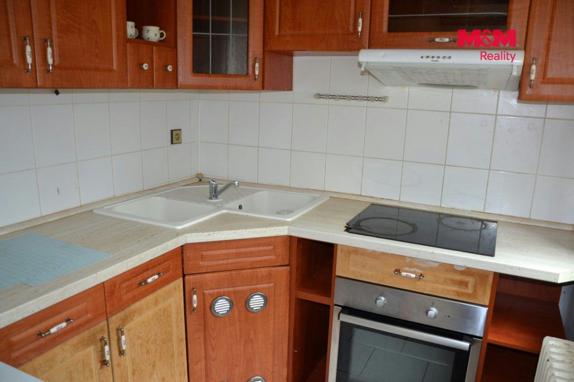 Prodej rodinného domu, 250 m², Hronov, v Lískách