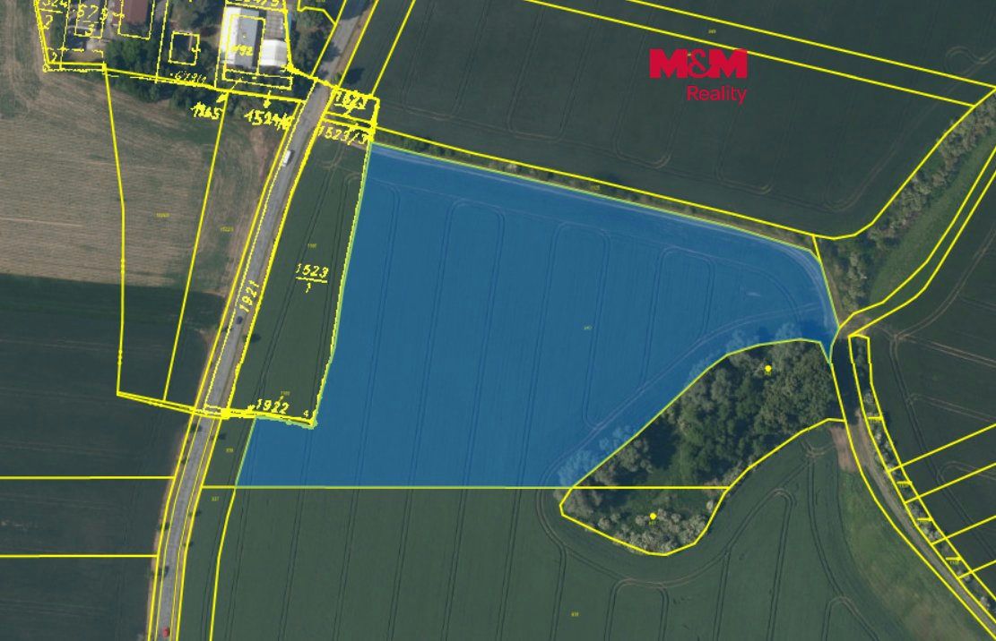 Prodej pole, 24800 m², Neuměřice