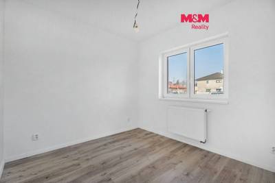 Prodej rodinného domu 4+kk, 76 m², Dolní Beřkovice