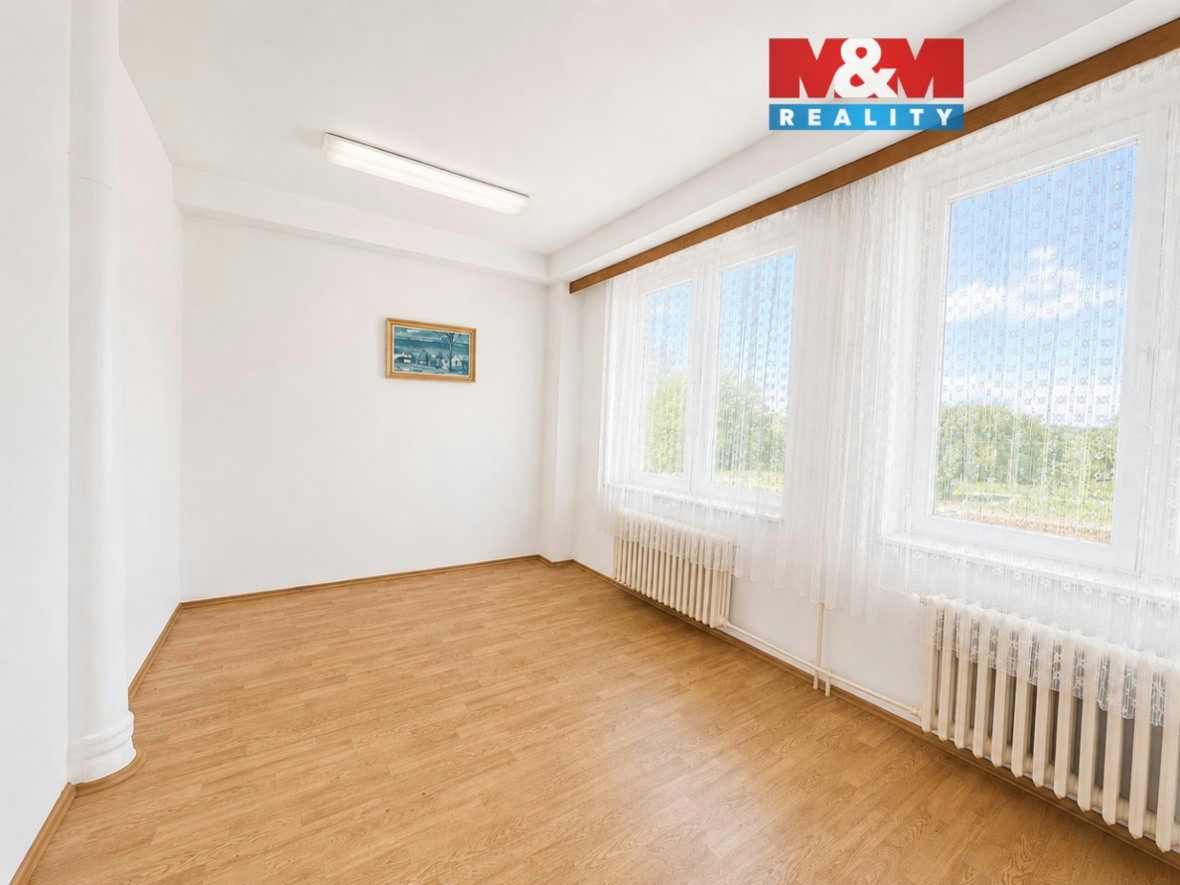 Pronájem kancelářského prostoru, Leština u Světlé