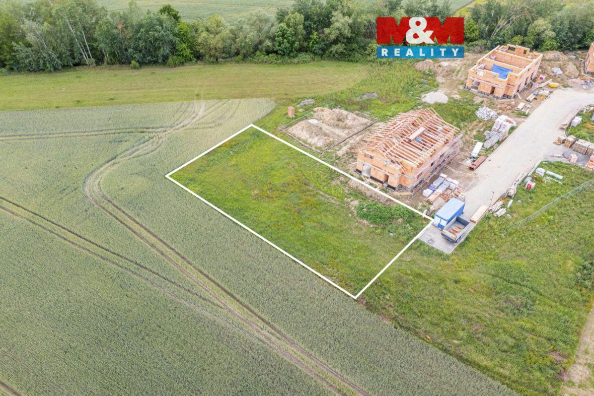 Prodej pozemku k bydlení, 1015 m², Dříteč