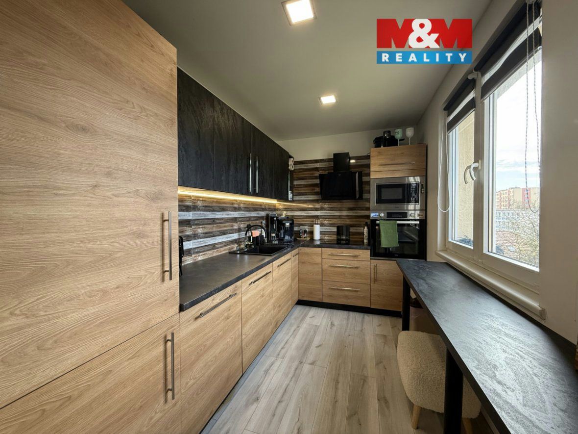 Pronájem bytu 2+1, 55 m², Karviná, ul. tř. Těreškovové