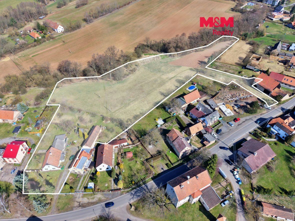 Prodej pozemku k bydlení, 17686 m², Svojetín