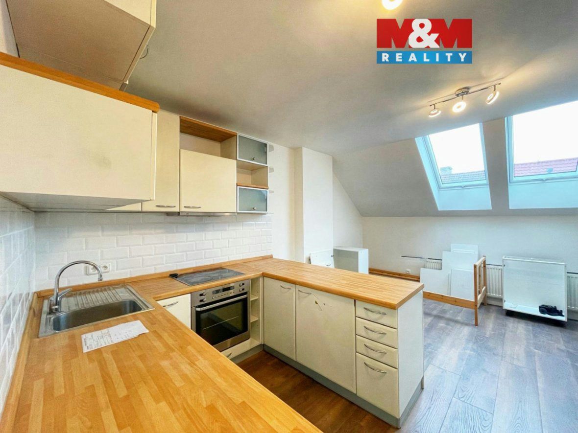 Prodej rodinného domu, 246 m², Slaný, ul. Tyršova