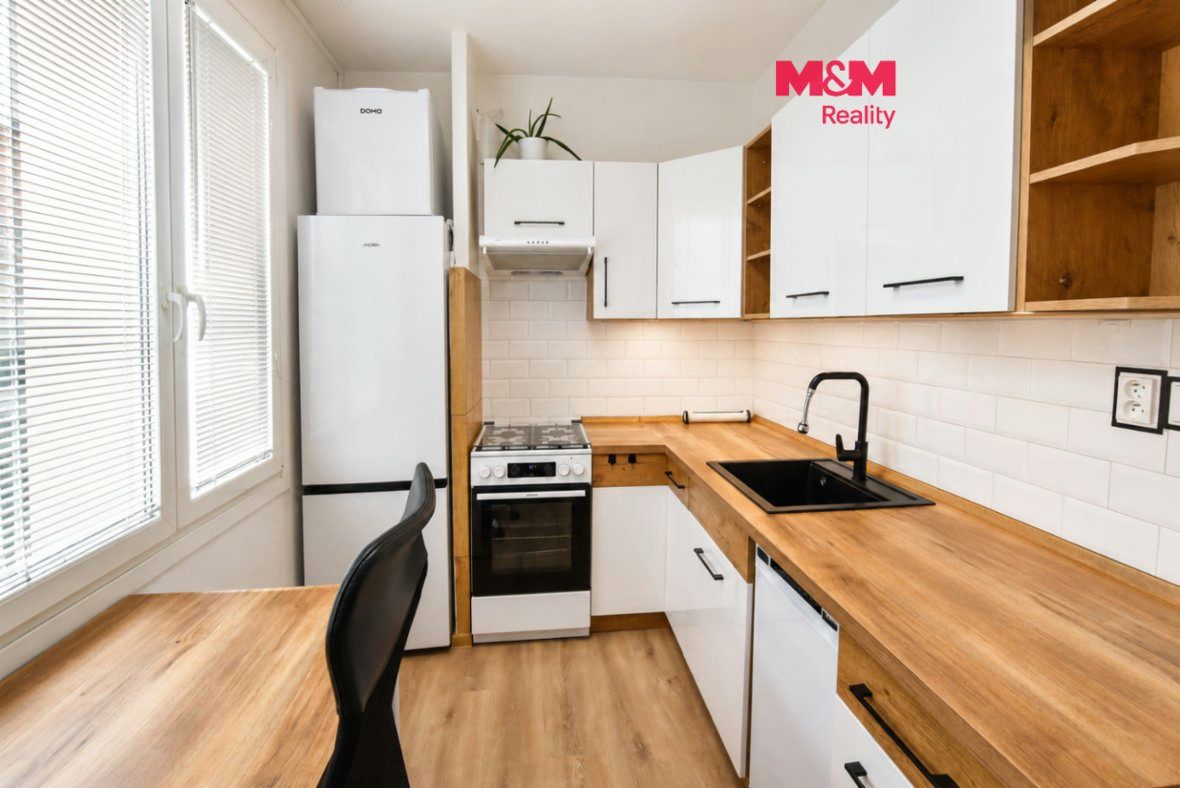 Pronájem bytu 1+1, 35 m², Hradec Králové, ul. Sekaninova