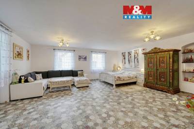 Prodej apartmánového domu - penzionu, 359 m², Strážov
