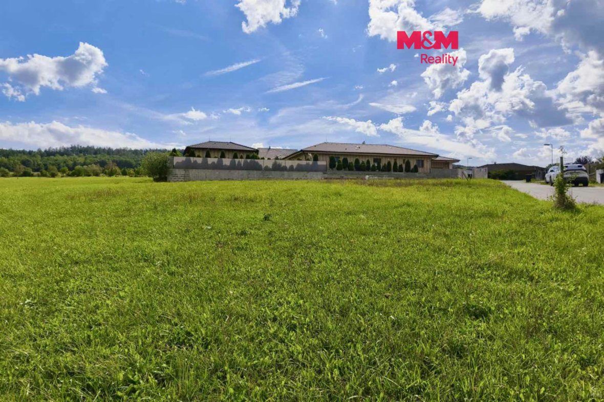 Prodej pozemku, 1293 m², Svinaře