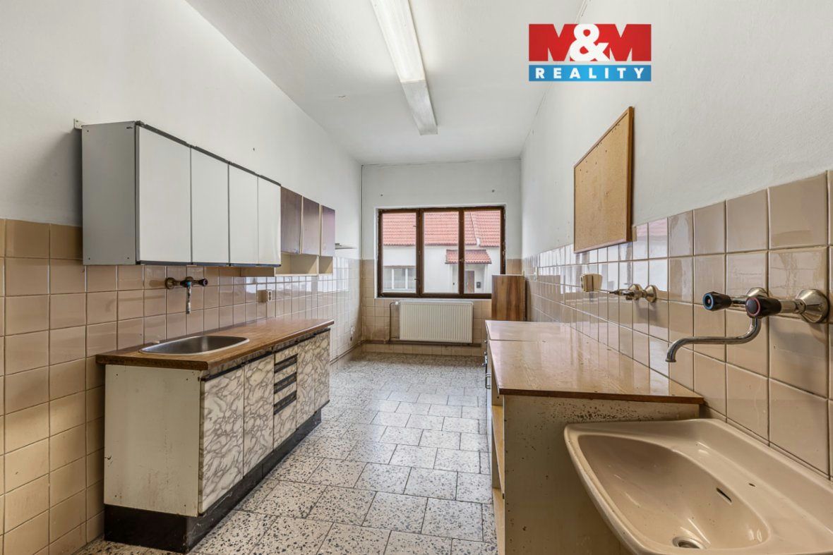 Prodej obchodního objektu, 345 m², Stebno u Petrohradu
