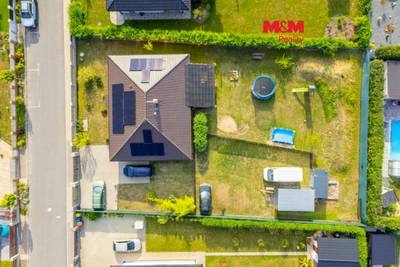 Prodej novostavby 4+1, 1138 m², FVE, garáž, Rožďalovice
