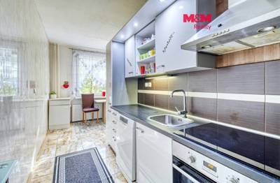 Prodej bytu 3+1, 80 m², Chomutov, ul. Písečná