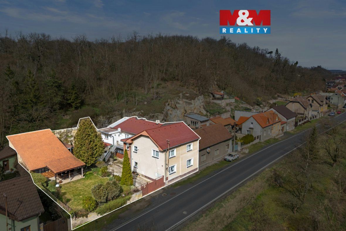 Prodej rodinného domu, 245 m², Zvoleněves