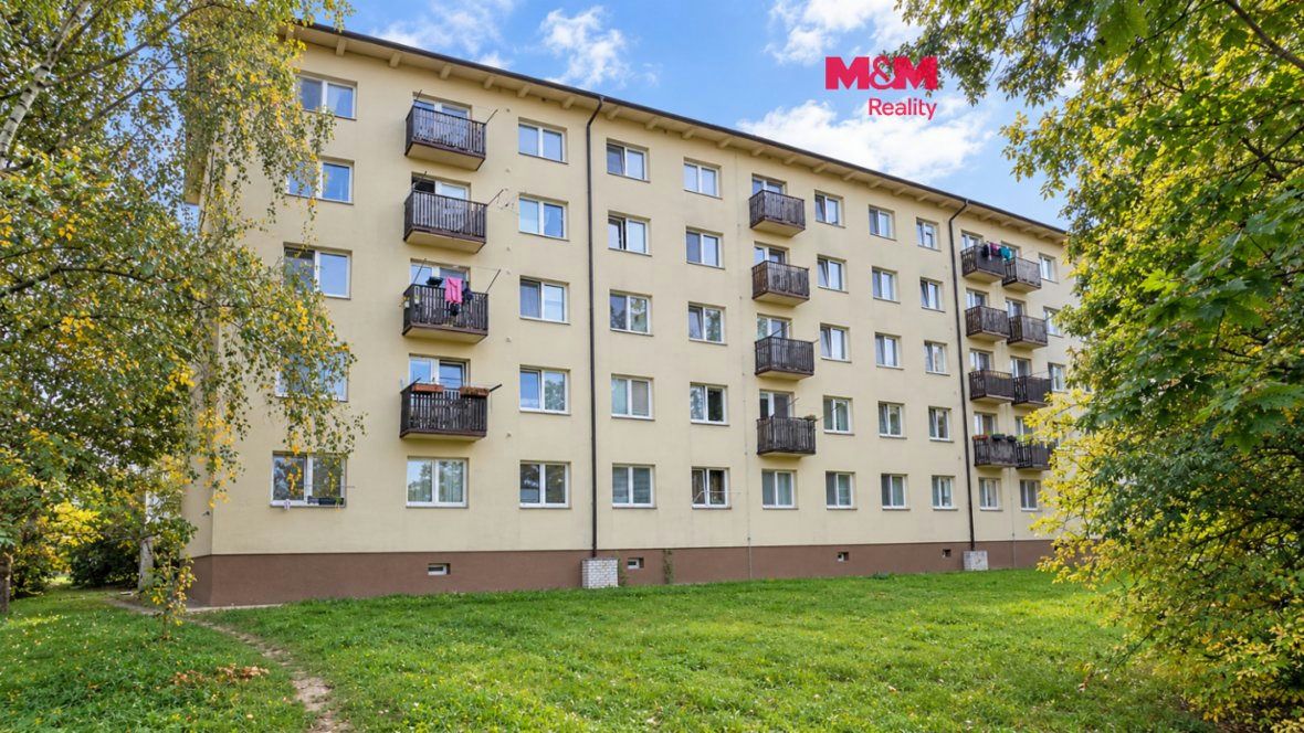 Pronájem bytu 3+1, 70 m², Milovice, ul. Spojovací