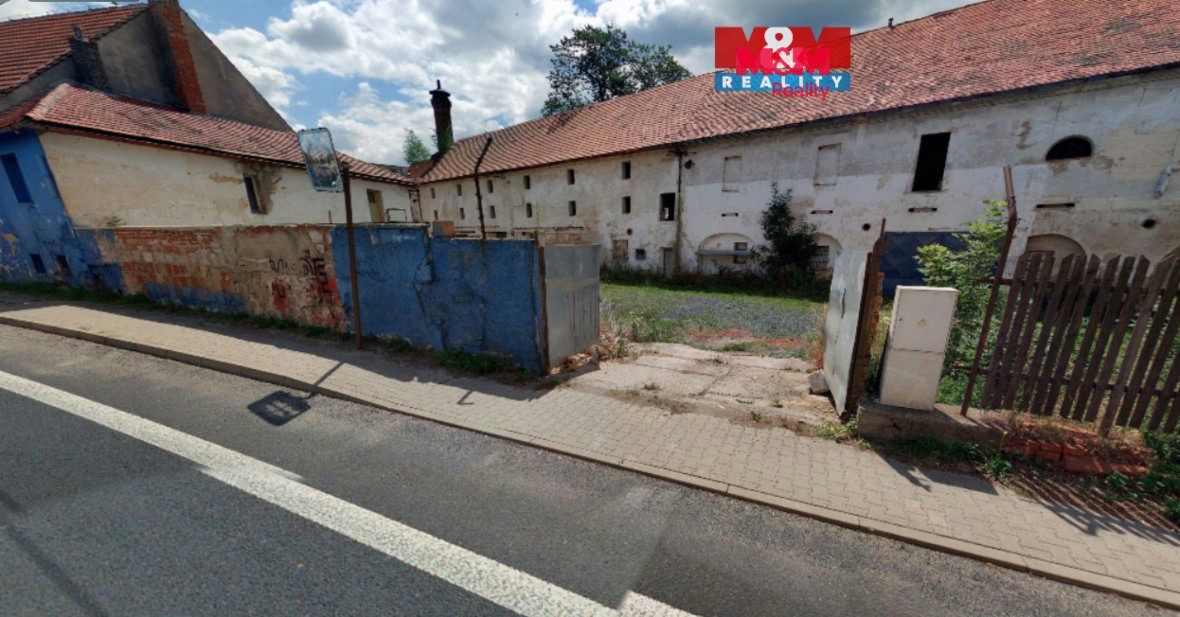 Sklad 400 m², Hořesedly
