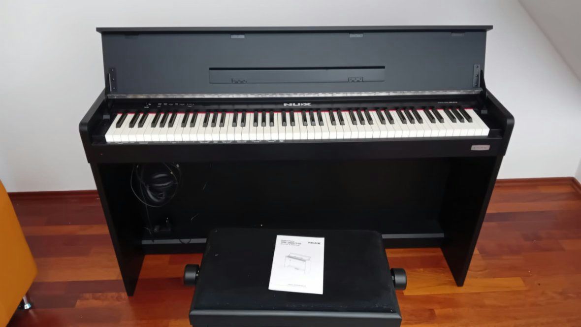 Prodám digitální piano zn. Nux