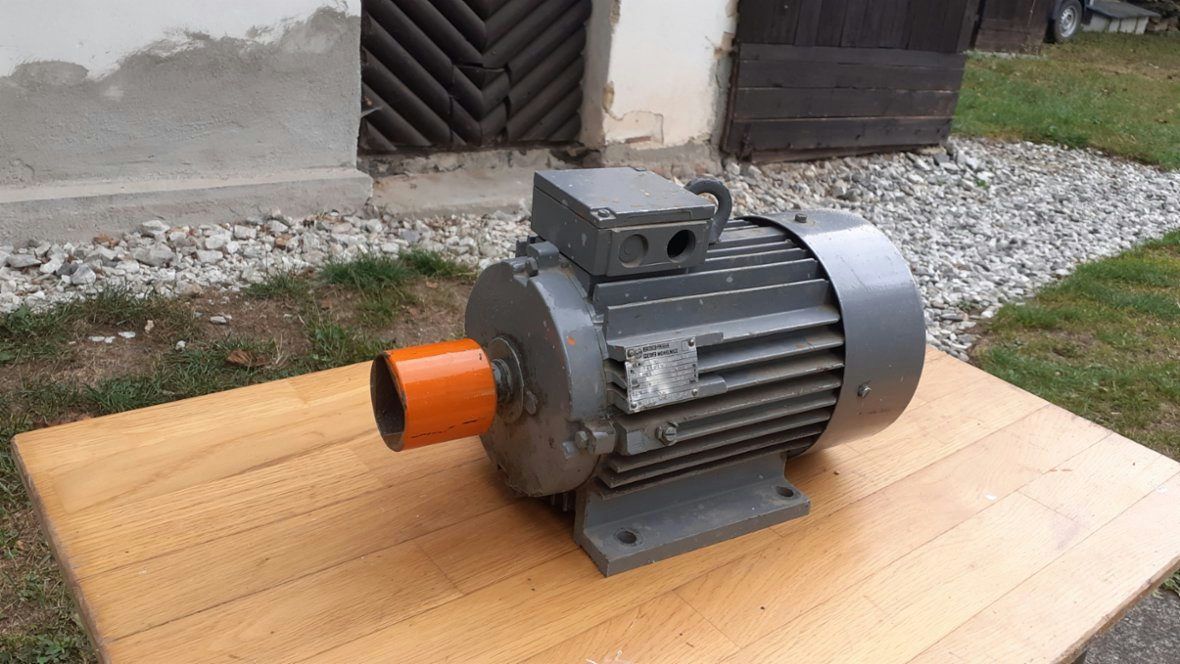 Elektromotor MEZ