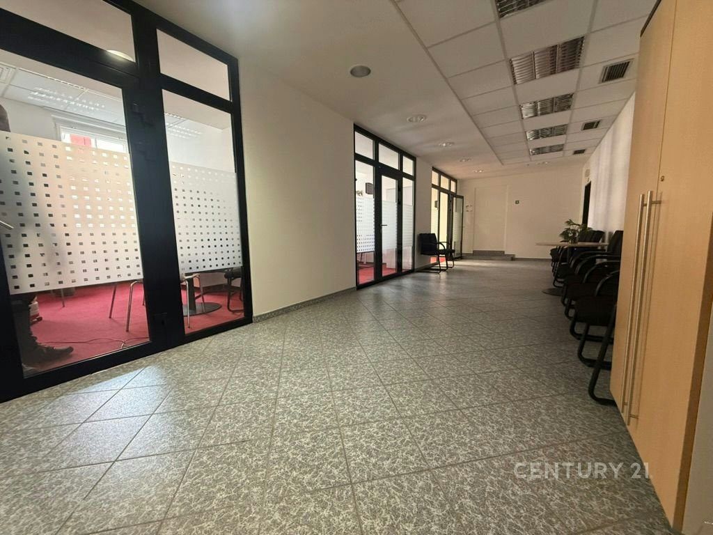 Pronájem kanceláře 12 m² na prestižní adrese v centru Litoměřic