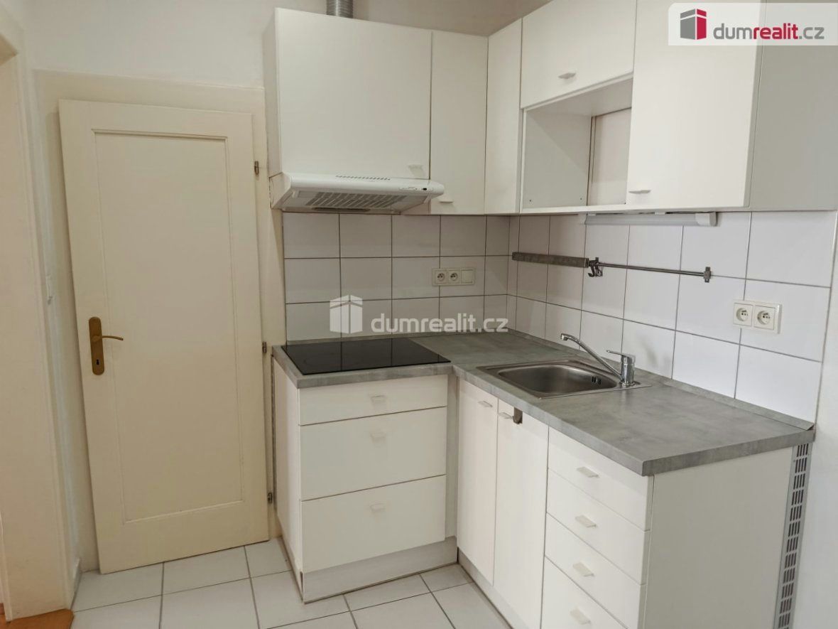 Velmi hezký byt 2+kk po rekonstrukc