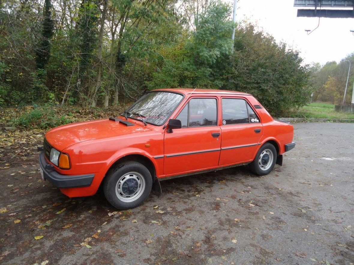 Škoda 105