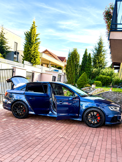 Audi RS3 DAZA Sedan - Ferrari Blu Tour De France 1:1