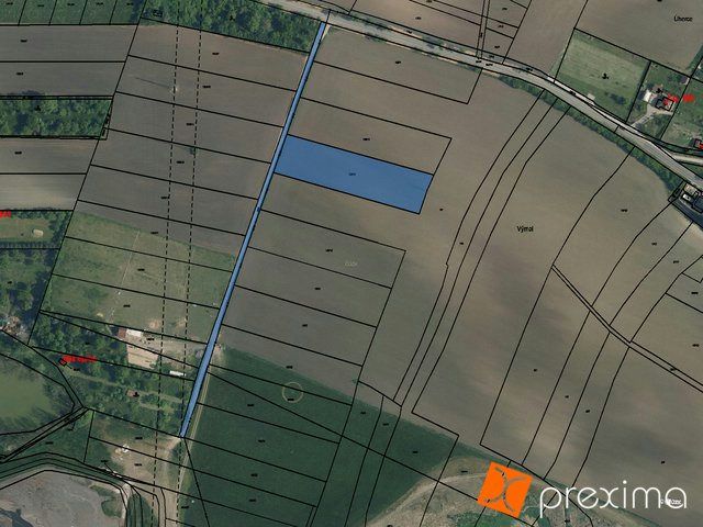 Prodej podílů na pozemcích 1633 m2.Nabízíme Vám k