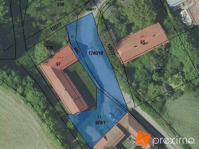Prodej 1/10 pozemků 84 m2