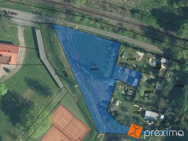 Prodej chaty 16 m2, pozemek 1844 m2.Nabízíme Vám k